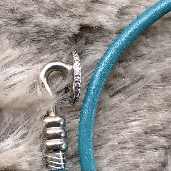 Genuine Pandora Turquoise Leather Double Wrap Bracelet - Picture 2 of 11